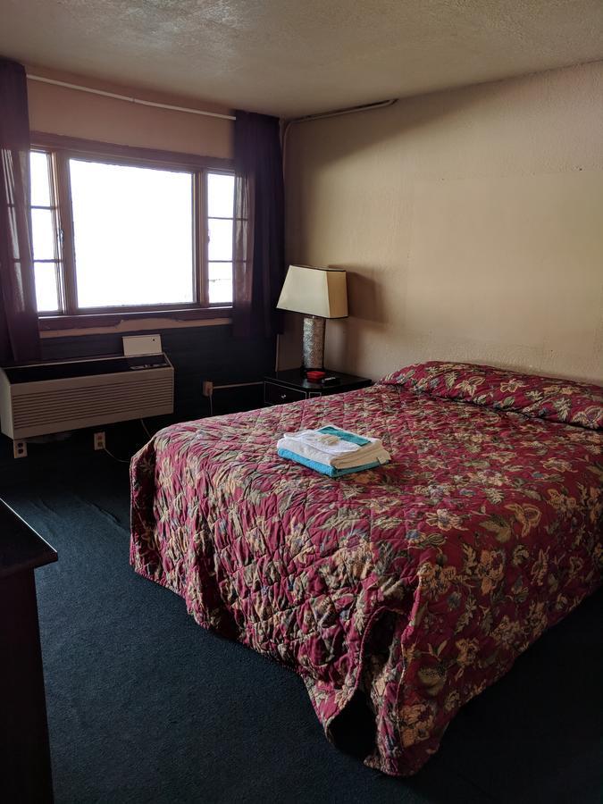 Model Motel Kankakee Exterior photo